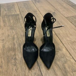 Pointed Black Steve Madden Heels